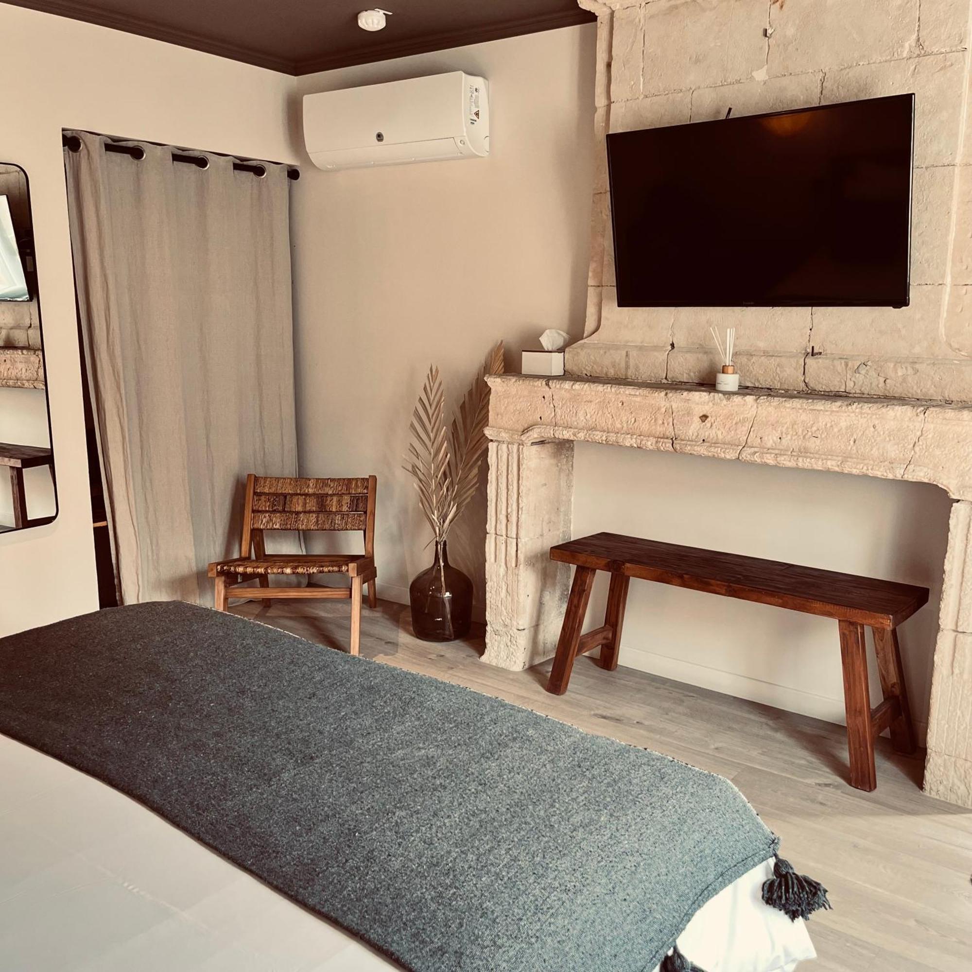 Hotel Rive Sud チノン エクステリア 写真